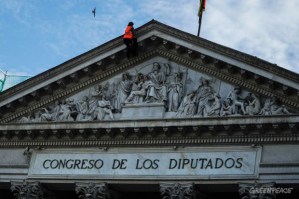 20130509-SPAIN-GREENPEACE-COSTAS-CONGRESO-0091