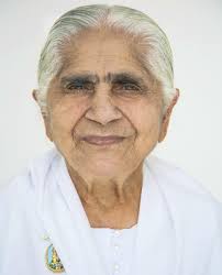 directora administrativa de Brahma Kumaris y lider espiritual, Dadi Janki