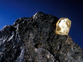 how-diamonds-migrate-surface-kimberlite_47202_600x450-300x225